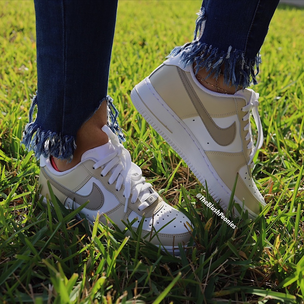 Nike Custom Air Force 1 Low NWT - Picture 2 of 11